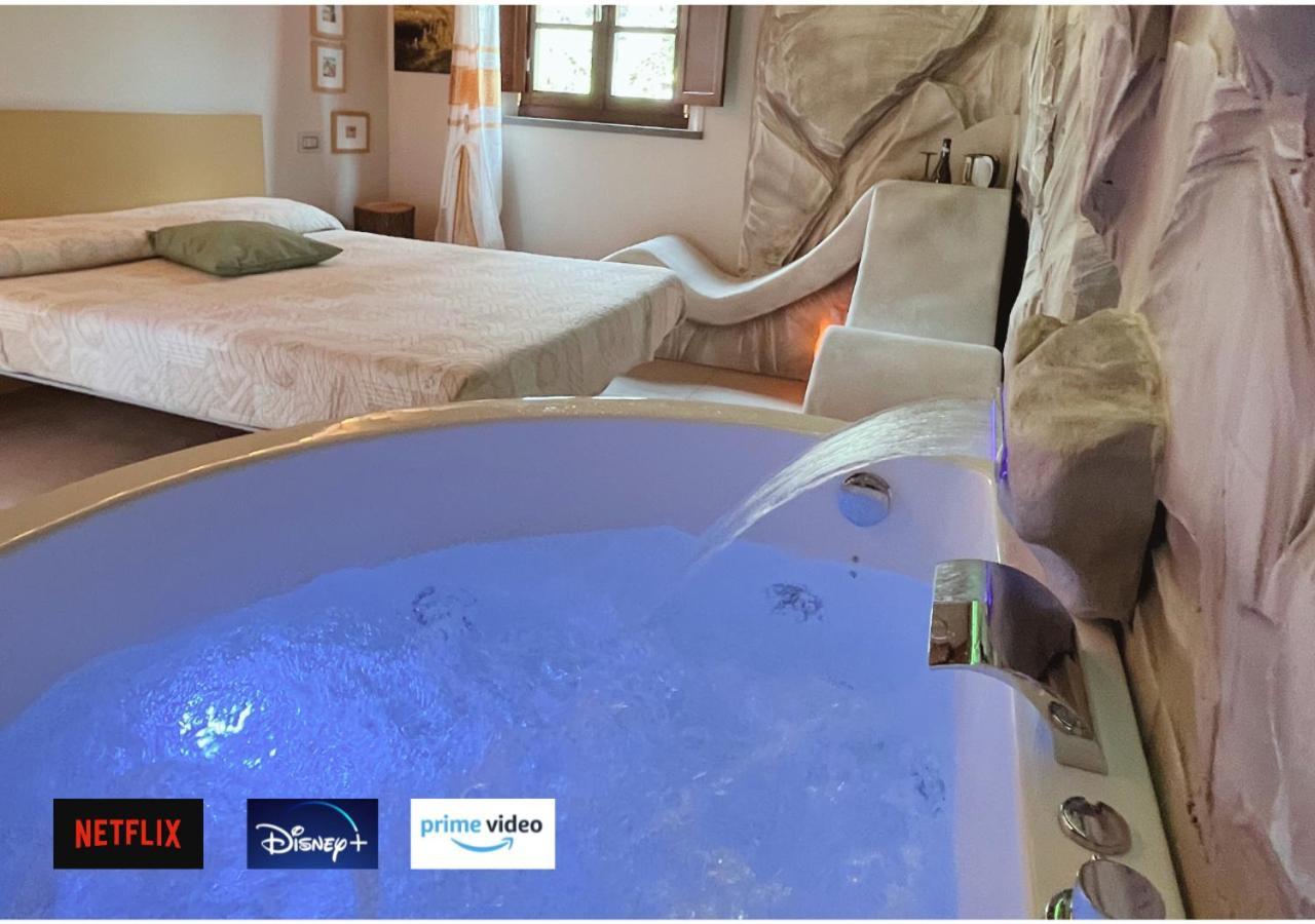 Podere Raffanna Ecologic House Massa e Cozzile Quarto foto